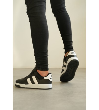 KB-013 Kuback Siyah Beyaz Günlük Erkek Ayakkabı KB-013 Kuback Siyah Beyaz Günlük Erkek Ayakkabı