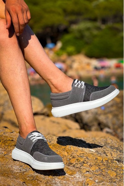 KB-042 Kuback Bağcıklı Gri Günlük Erkek Ayakkabı KB-042 Kuback Bağcıklı Gri Günlük Erkek Ayakkabı