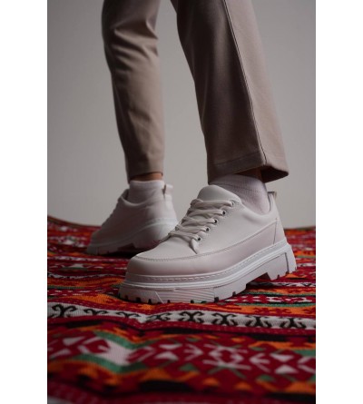 KB-702 Kuback Beyaz Cilt Günlük Erkek Ayakkabı