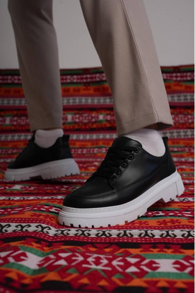 KB-702 Kuback Siyah Cilt Günlük Erkek Ayakkabı