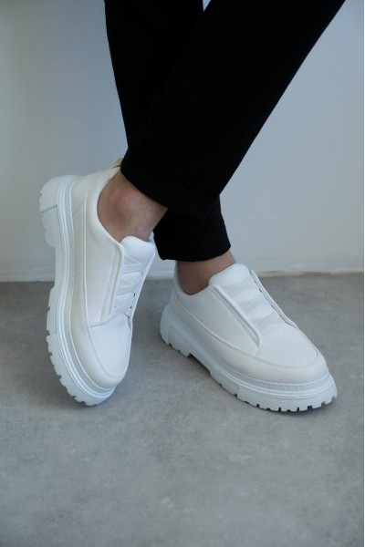 KB-703 Kuback Beyaz Cilt Lastikli Günlük Erkek Ayakkabı