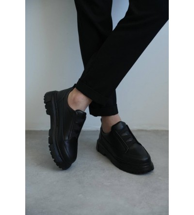 KB-703 Kuback Kömür Cilt Lastikli Günlük Erkek Ayakkabı KB-703 Kuback Kömür Cilt Lastikli Günlük Erkek Ayakkabı