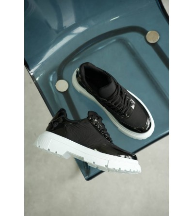 KB-X201 Kuback Siyah Rugan Paraşüt Günlük Erkek Ayakkabı KB-X201 Kuback Siyah Rugan Paraşüt Günlük Erkek Ayakkabı