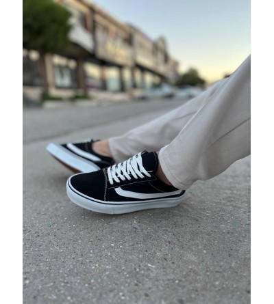 KB-V1 Kuback Siyah Beyaz Detaylı Günlük Erkek Ayakkabı