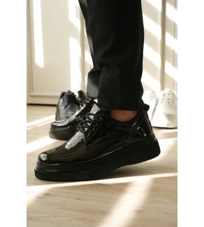 KB-X16 Kuback Kömür Rugan Günlük Erkek Ayakkabı KB-X16 Kuback Kömür Rugan Günlük Erkek Ayakkabı