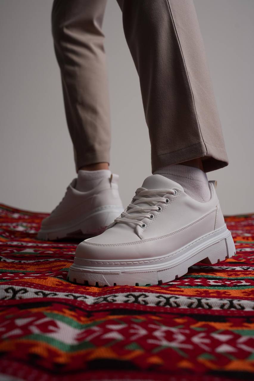 GÜNLÜK AYAKKABI görseli